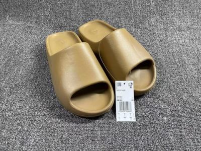 wholesale quality yeezy slide model no. 4