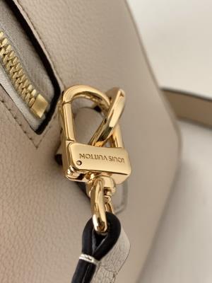 wholesale quality louis vuitton white speedy bandoulière 25 m58948 