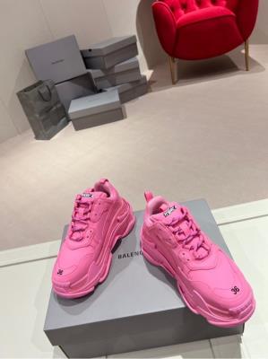 wholesale quality balenciaga shoes model no. 114