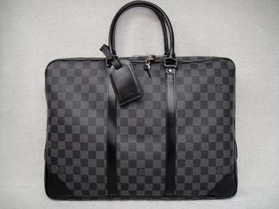 Louis Vuitton N41125 black