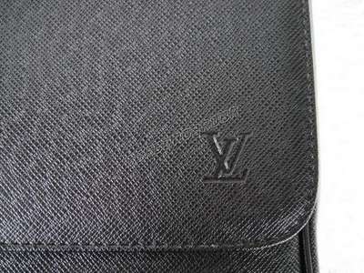 discount louis vuitton handbags taiga 32627_680 wholesale