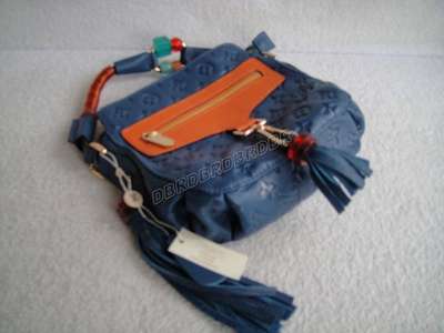 discount louis vuitton handbags leather m95383 blue wholesale