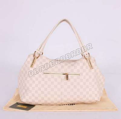 Louis Vuitton M92808 beige white