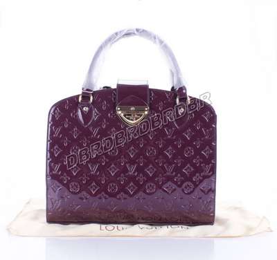 Louis Vuitton M95333 purple