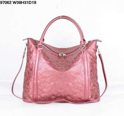 Louis Vuitton 97062 rose red