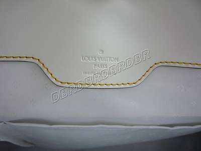 discount louis vuitton handbags suhali leather m95848 white wholesale