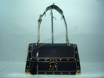 Louis Vuitton M91820 black