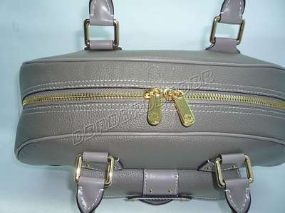 discount louis vuitton handbags suhali leather m91892 gray wholesale