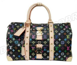 Louis Vuitton M92641 black