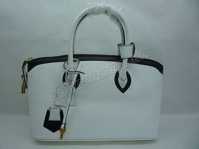 Louis Vuitton M40517 white