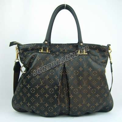 Louis Vuitton M93801 black