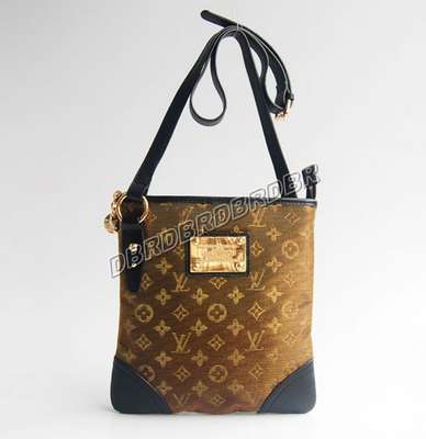 Louis Vuitton M95129 jinc/hei