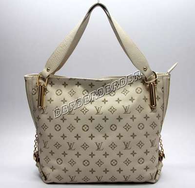 Louis Vuitton M98039 monogram beige white