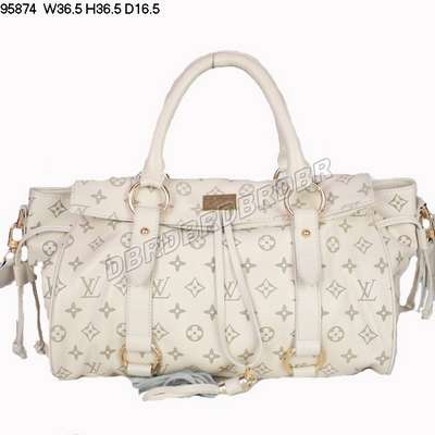 Louis Vuitton 95874 beige white